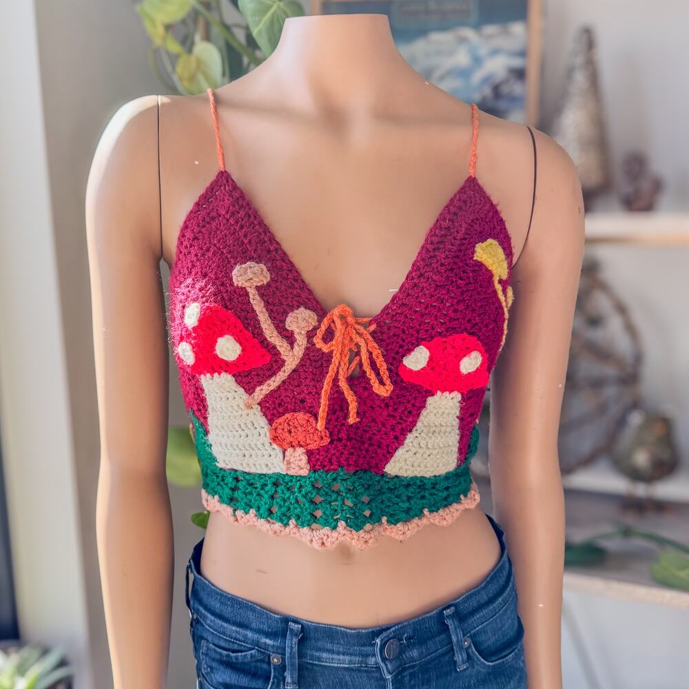 Crochet Mushroom Crop Top | Magenta & Green Toadstool Halter | L/XL Cottagecore